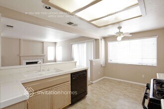381 Via Capri in Hemet, CA - Building Photo - Building Photo