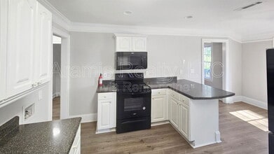 494 Birney St NE in Marietta, GA - Building Photo - Building Photo