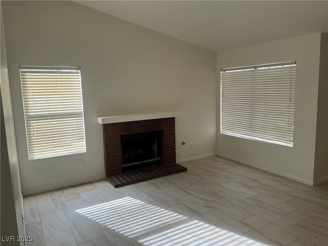 368 Abbington St in Henderson, NV - Building Photo - Building Photo