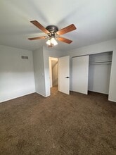 2730 Center St in Granite City, IL - Building Photo - Building Photo