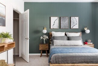 8800 US-290 in Austin, TX - Foto de edificio - Building Photo