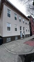 931 S Aberdeen St, Unit 931 First Floor in Chicago, IL - Building Photo