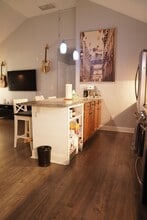 1033 Woodside Ave in Charlotte, NC - Building Photo - Building Photo