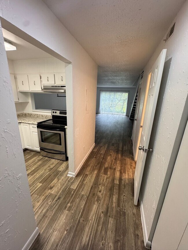 1726 NE 3rd St in Ocala, FL - Building Photo - Building Photo