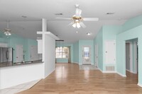 7810 Lola Cir in Navarre, FL - Building Photo - Building Photo