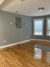 146 Hillside St, Unit 3 in Boston, MA - Building Photo - Building Photo