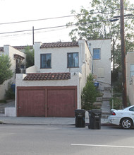 619-625 1/2 W Avenue 28 in Los Angeles, CA - Building Photo - Building Photo