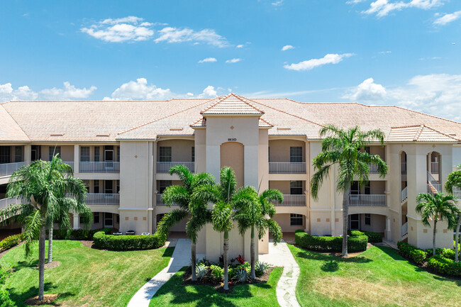 Southmont Cove at Lexington Condominiums in Ft. Myers, FL - Building Photo - Building Photo