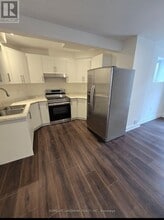 147 Bocelli Crescent in Hamilton, ON - Building Photo - Building Photo