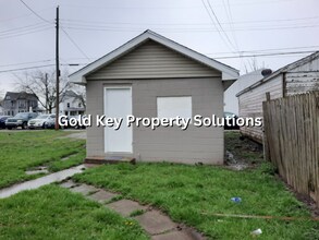 1426 Walnut St, Unit 1426 Walnut in Anderson, IN - Building Photo - Building Photo