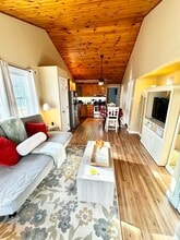 73 Kingsbury St in Fitchburg, MA - Building Photo - Building Photo