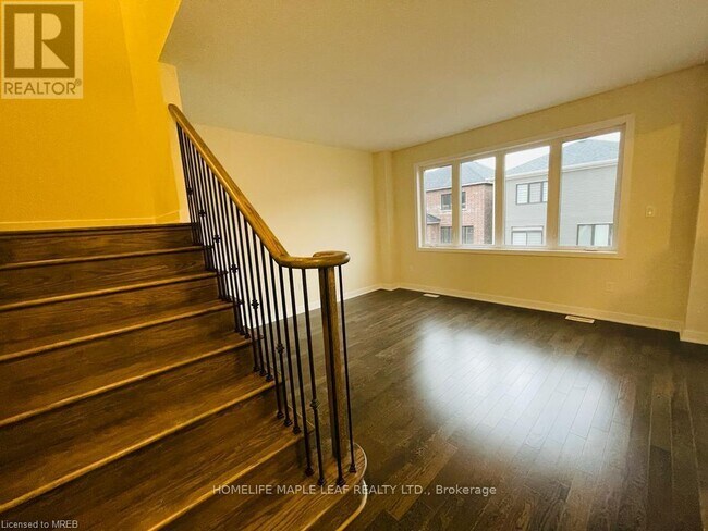 93 Stern Dr in Welland, ON - Building Photo - Building Photo
