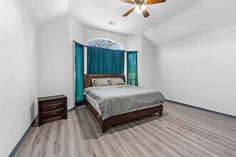 6818 Catarina Cir in Houston, TX - Building Photo - Building Photo