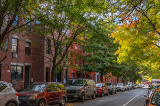 706 Sackett St in Brooklyn, NY - Building Photo - Building Photo