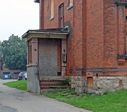 Wentworth Place Apartments in Hamilton, ON - Building Photo - Building Photo