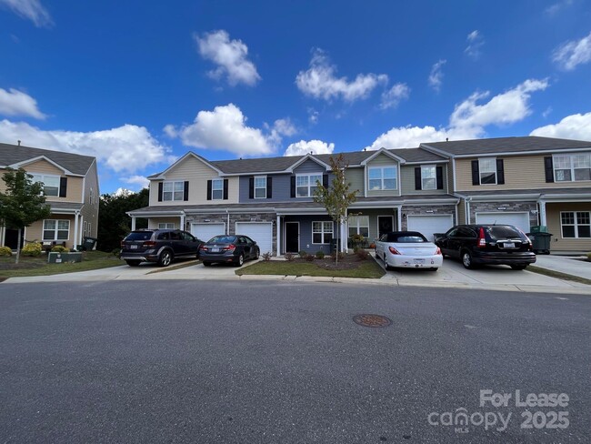 7123 Jane Parks Way in Charlotte, NC - Building Photo - Building Photo