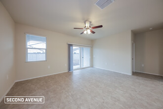 18457 W Faye Way, Unit 03 in Surprise, AZ - Building Photo - Building Photo