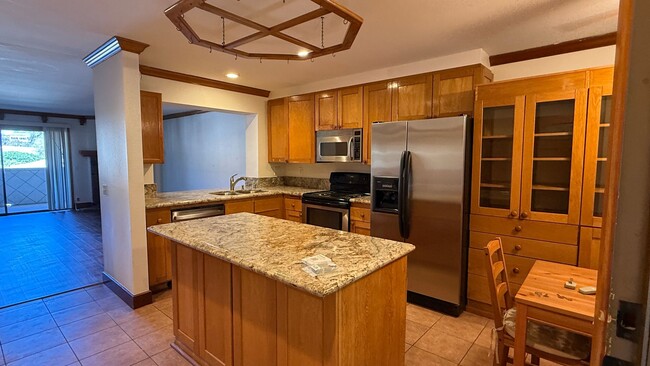 property at 8860 Villa La Jolla Dr