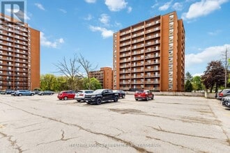 1570-1570 Adelaide St N in London, ON - Building Photo - Building Photo