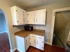 240 Ridgewood Ave in Pittsburgh, PA - Building Photo - Building Photo