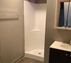 1410 7th St SE in Minneapolis, MN - Foto de edificio - Building Photo