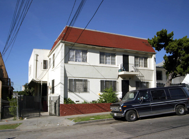 485 Hartford Ave in Los Angeles, CA - Building Photo - Building Photo