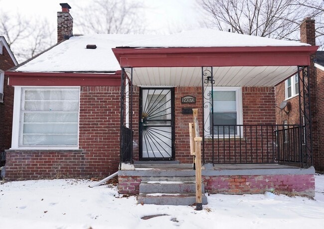 This beautifully updated 3-bedroom, 1-bath single-family home is ready for move-in!