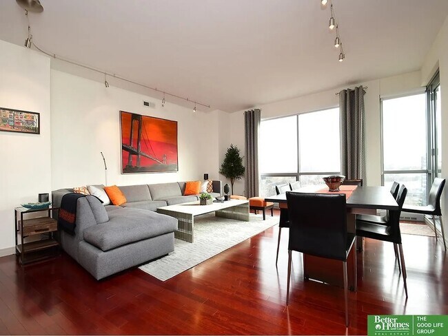 200 S 31st Ave in Omaha, NE - Building Photo - Building Photo