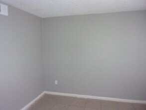 5546 Apple Blossom Dr in Memphis, TN - Building Photo - Building Photo