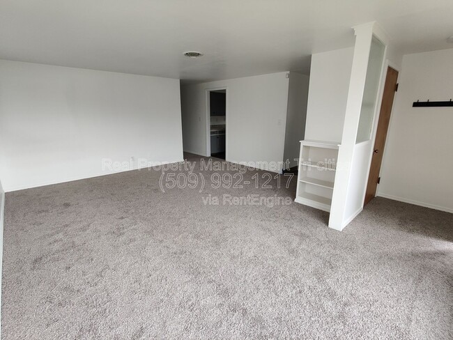 603 N Ely St in Kennewick, WA - Building Photo - Building Photo