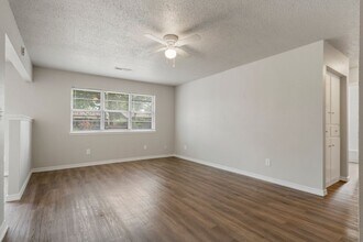 10623 E 33rd Pl in Tulsa, OK - Building Photo - Building Photo