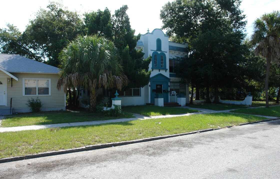 729 14th St N in St. Petersburg, FL - Building Photo