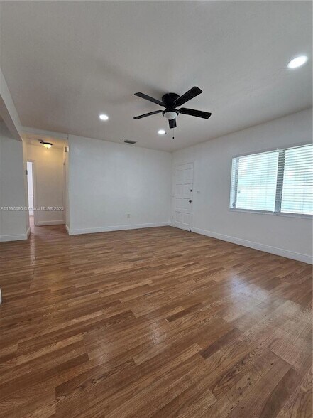 3417 SW 25th Ter, Unit 1 in Miami, FL - Building Photo