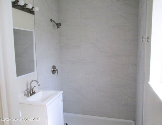 26 Carmalt St in Cocoa, FL - Building Photo - Building Photo