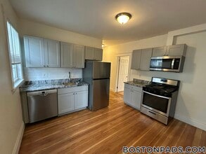 44 Fairbanks St in Boston, MA - Foto de edificio - Building Photo