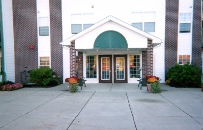 Colonial Woods in Lansing, MI - Foto de edificio - Building Photo