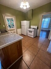 533 Cherry St, Unit 1 in Lansing, MI - Building Photo - Building Photo