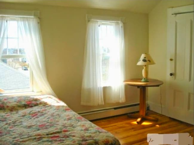 102 Revere St in Hull, MA - Foto de edificio - Building Photo