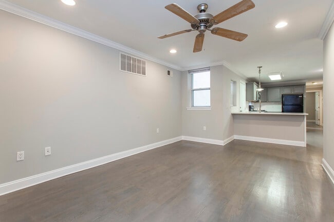 763 S 15th St, Unit 1 in Philadelphia, PA - Building Photo - Building Photo