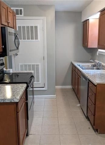 900 S Lexington St in Harrisonville, MO - Building Photo - Building Photo