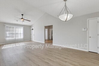 129 Finn Cir in Savannah, GA - Building Photo - Building Photo