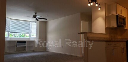 1810 Kaio?o Dr in Honolulu, HI - Building Photo - Building Photo