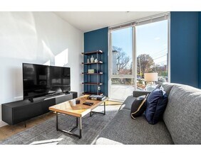 525 Western Ave, Unit #226, in Boston, MA - Building Photo - Building Photo
