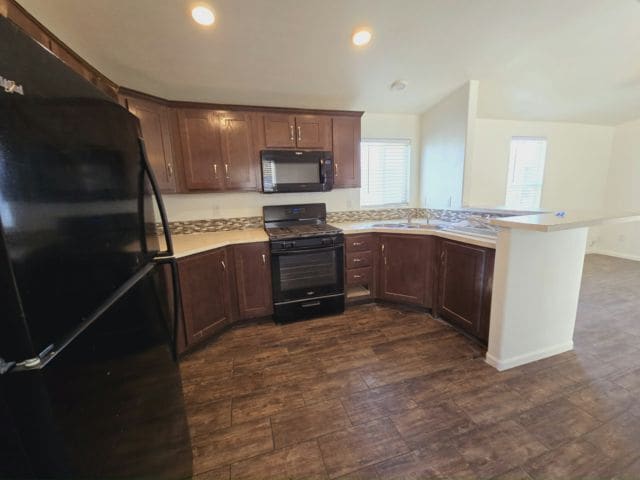 3825 N Nellis Blvd in Las Vegas, NV - Building Photo - Building Photo