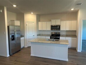 3600 Skylane Ave in Corsicana, TX - Building Photo - Building Photo