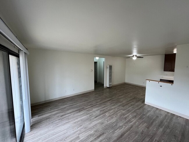 3490 Santa Maria Way in Santa Maria, CA - Building Photo - Building Photo