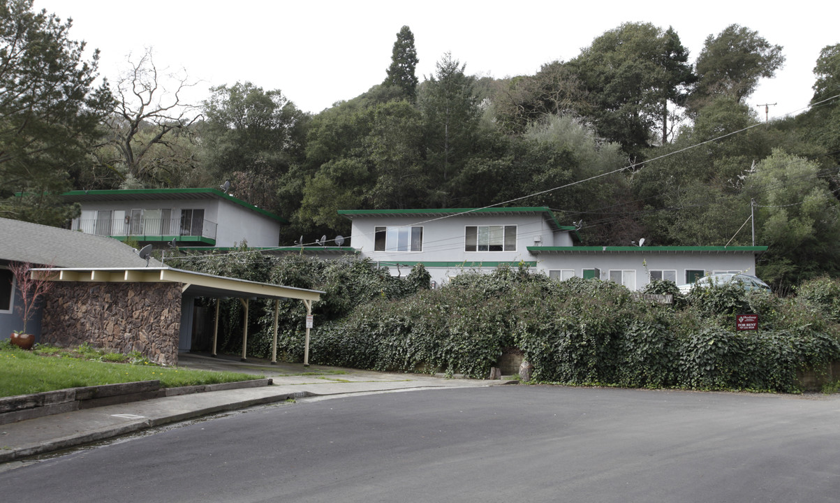 Hilltop Drive, 2991* in Napa, CA - Building Photo