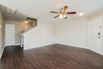 141 Bellfare Dr in Garner, NC - Foto de edificio - Building Photo