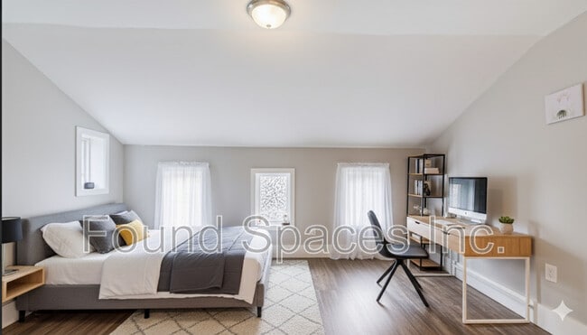 29 Gibson Ave in Hamilton, ON - Building Photo - Building Photo