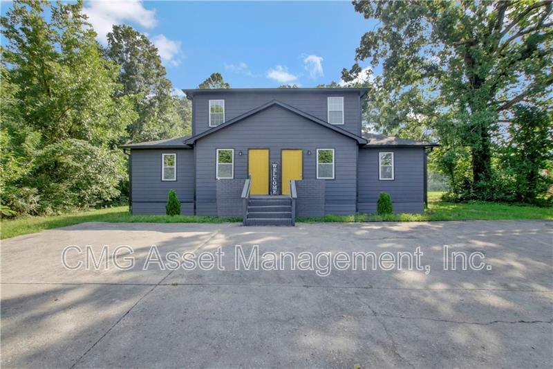 551 Valley Hill Rd SE in Riverdale, GA - Building Photo